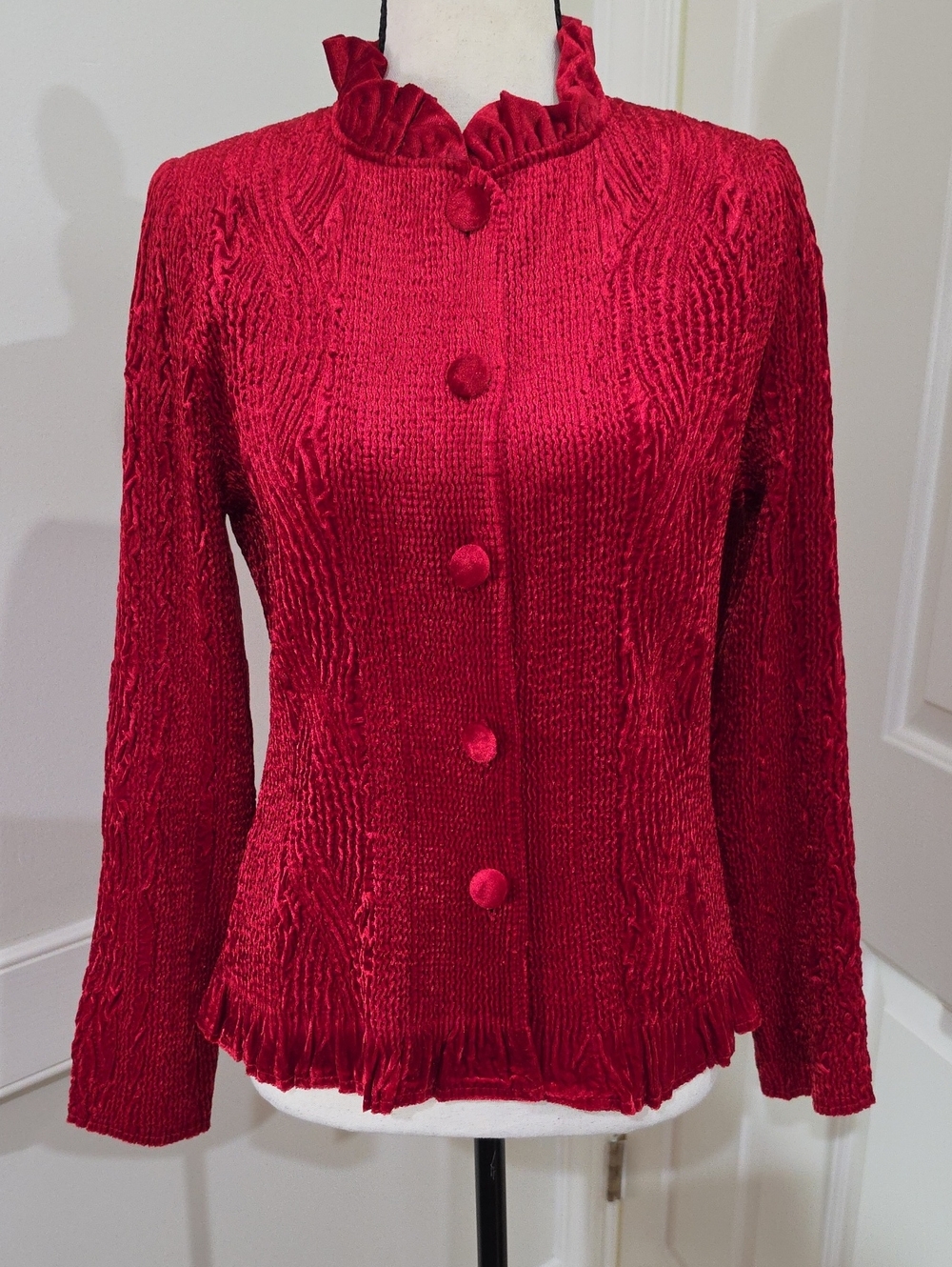 Vintage Chico's Red Crinkle Velvet Ruffle Jacket - Size 0 (Small / US 4-6)